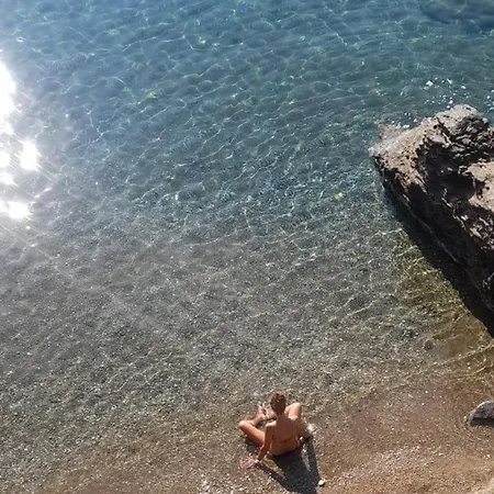 Incantevole Villino Sul Mare Con Accesso Diretto Alla Spiaggia, Posto Auto E Aria Condizionata! Hébergement de vacances *