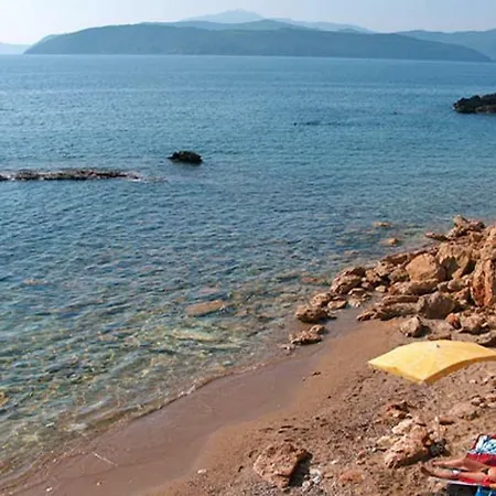 Incantevole Villino Sul Mare Con Accesso Diretto Alla Spiaggia, Posto Auto E Aria Condizionata! Hébergement de vacances *