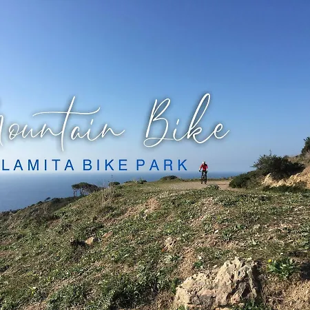 Incantevole Villino Sul Mare Con Accesso Diretto Spiaggia, Posto Auto E Aria Condizionata! Каполивери